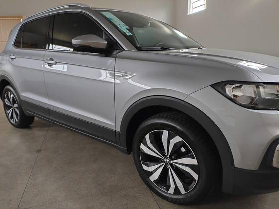 VOLKSWAGEN T-CROSS 1.4 250 TSI TOTAL FLEX HIGHLINE AUTOMÁTICO